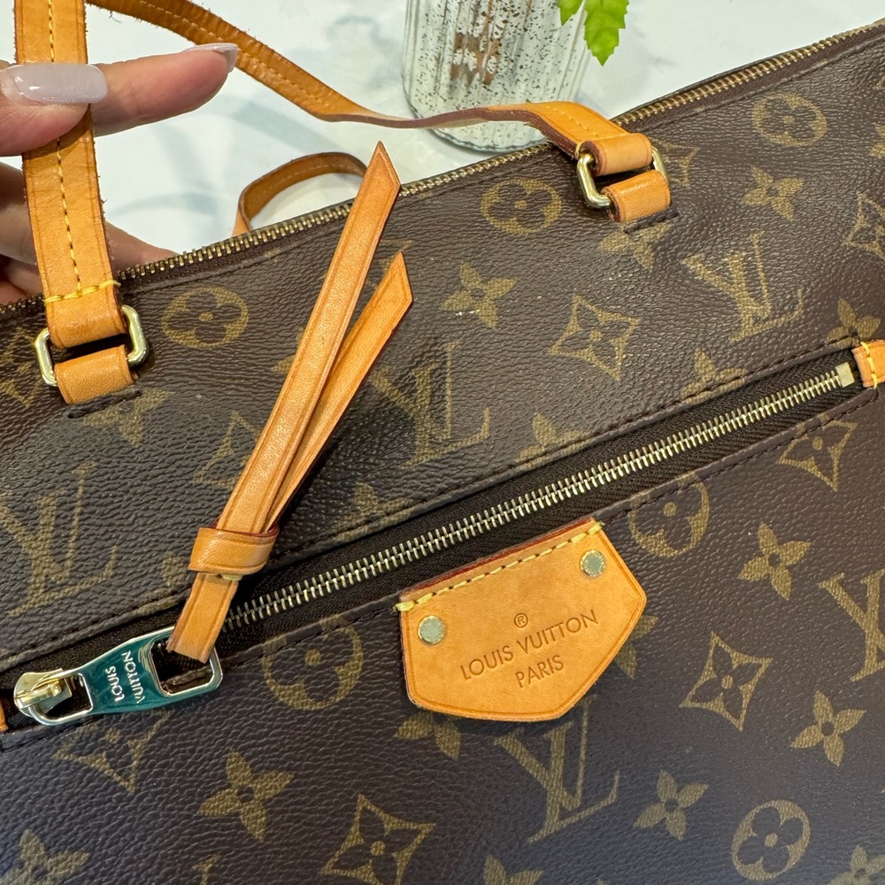 Authentic Louis Vuitton Lena MM bag - Picture 7 of 16